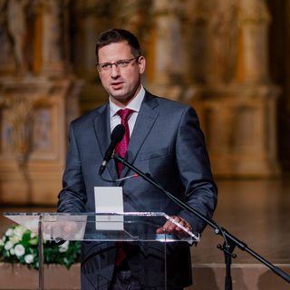 Gulyás Gergely aggódik a bírói függetlenségért