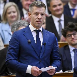 Magyar Péter: vagy távoznak Orbán bábjai a közmédia éléről, vagy el fogják őket távolítani