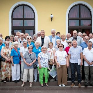 Ruszin-Szendi Romulusz: felülvizsgáljuk a nyugállományúak járandóságait