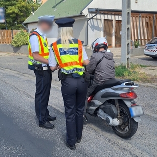 Még mindig sok motoros közlekedik szabálytalanul és veszélyesen