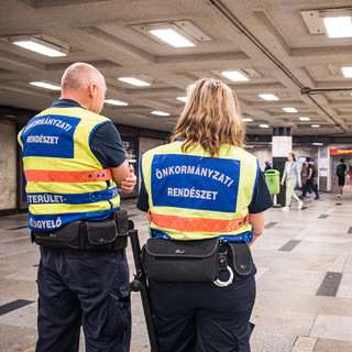 Szakértő szerint nem a hajléktalanok miatt érzik egyre veszélyesebbnek Budapestet