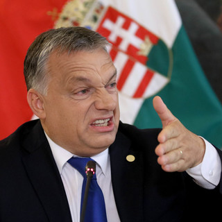 „Ebből legyen elég!” – Orbán Viktor demonstrációra szólított fel, Áder János is beszédet mond