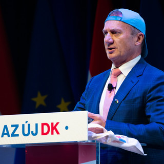 Varju László: taktikai hibákat követett el a DK a választási kampányban