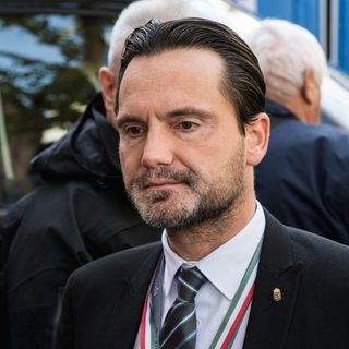 Dühös közleményt adott ki Havasi Bertalan, szerinte az ügyészség még mindig a Fidesz szervereiben kotorászik