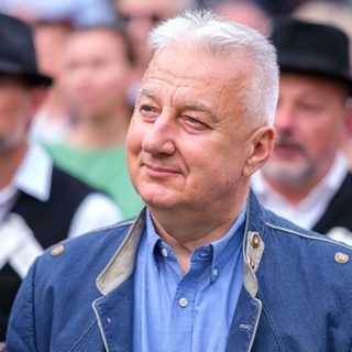 Semjén Tusványoson: „egyetlen templom tetejét sem fogják tudni elbontani”