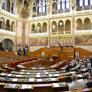 Elmarad a parlament jövő heti ülése