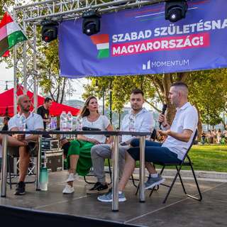 Helyreigazítást kér a Momentum az M1 Híradó állítása miatt