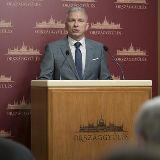 Csőszi Attila szerint az Orbán–Matolcsy-paktum vezetett az MNB-botrányhoz