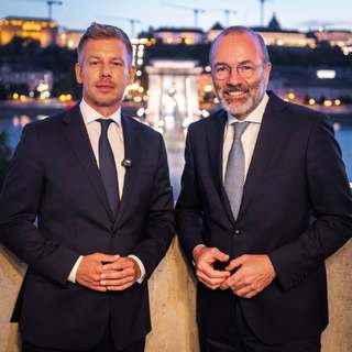 Manfred Weber Budapesten találkozott Magyar Péterrel