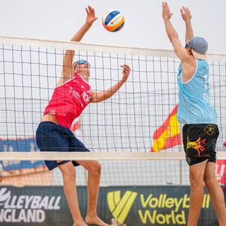 Magyar siker a strandröplabda Pro Touron: Villám Lilla és Kun Stefánia elődöntős