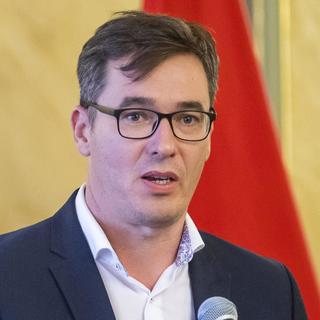 Karácsony Gergely nagyítóval keresi a kormány által ígért partnerség