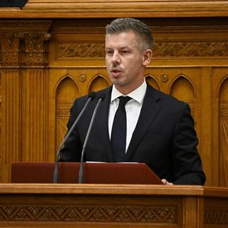 Magyar Péter inkább csöndben marad
