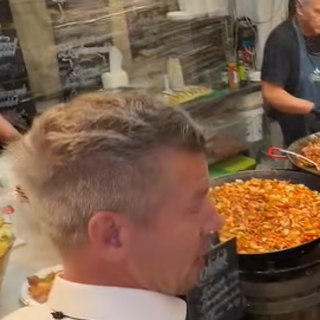 Borral öntötték le Magyar Pétert a Szekszárdi Szüreti Napokon