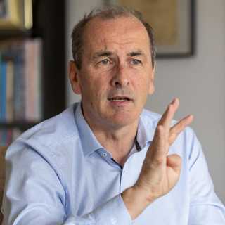 „Nem elég pénzt tenni az egészségügybe” – Hegedűs Zsolt teljes szemléletváltást sürget
