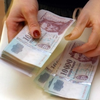 Rossz hangulatban ébredt a forint csütörtök reggel