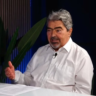 Tóth Zoltán 4 százalékra csökkentené a parlamenti bejutási küszöböt és megszüntetné az egyéni választókerületeket