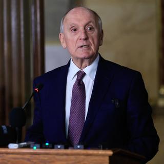 Baka András visszadobta az egészségügyi kamarákról szóló törvénymódosítást, a miniszter azt ígéri, mérlegelnek