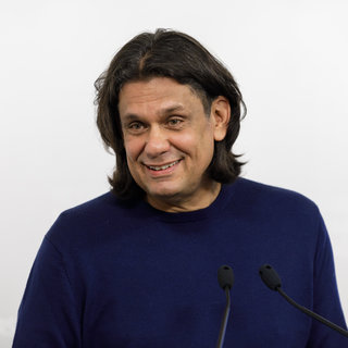 Deutsch Tamás megmutatta, hol születnek a Fidesz döntései, Orbán irodája sem maradt ki