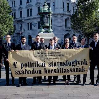 A Fidesz-KDNP az aradi vértanúkhoz hasonlította Hankó Balázsékat