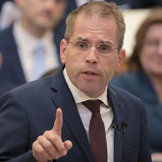 Ruff Bálint szerint az Orbán-rendszer célja az állam kirablása volt, nem az ország felvirágoztatása