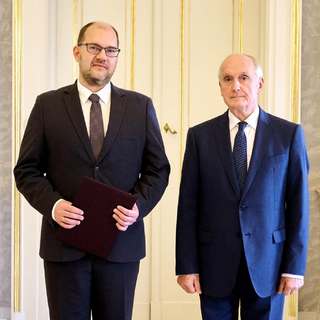 Hivatalba lépett a médiahatóság elnöke