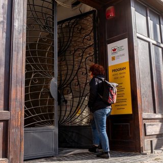 Vége lehet a határon túli magyar pártokhoz kötődő irodák finanszírozásának