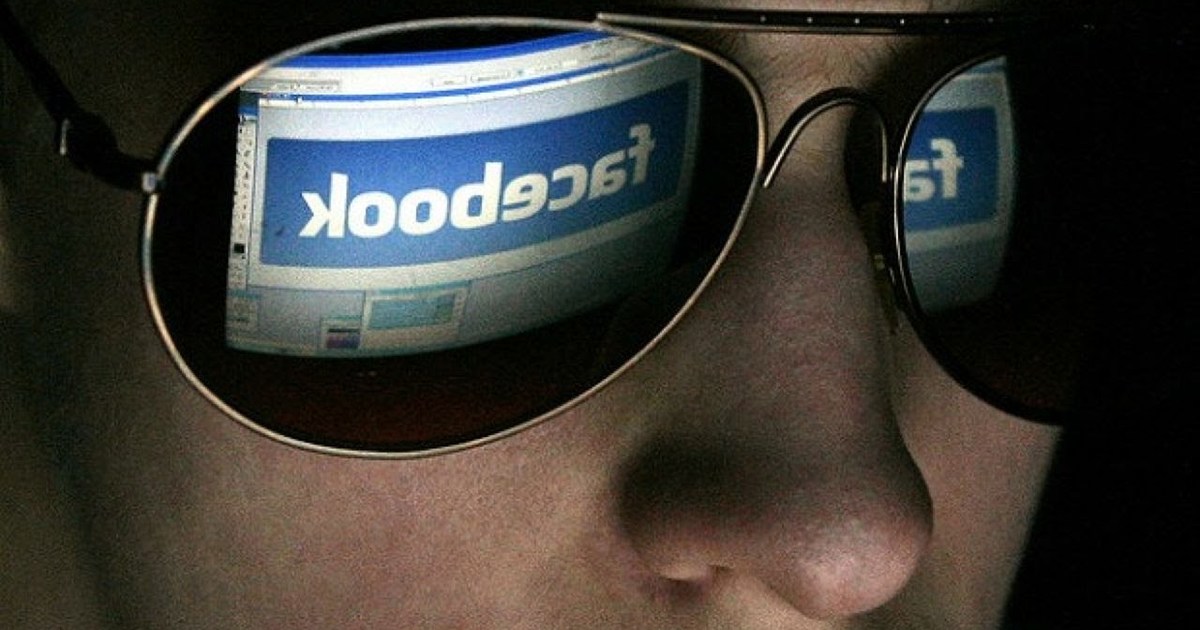 Szép új – megfigyelési – világ a Facebookon is