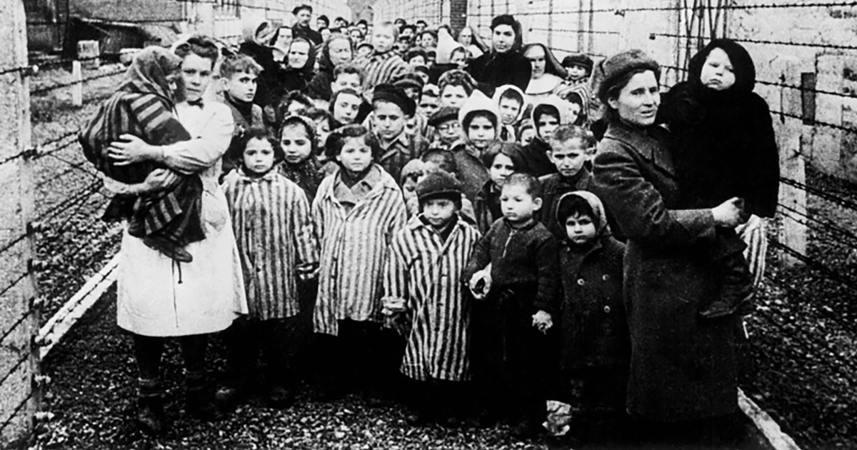 „Az európai népek lelkiismeretét nem sokkolta a közel hatmillió zsidó legyilkolása”