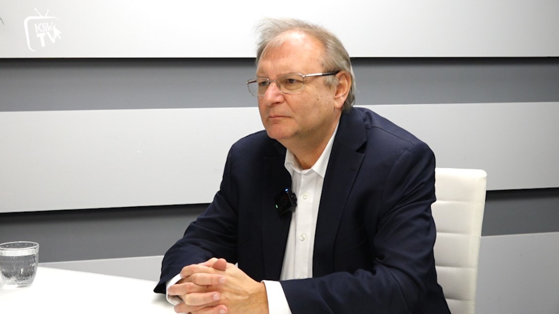 Hiller István: nem a baráti társaságban kell szombatonként panaszkodni, tenni kell a változásért